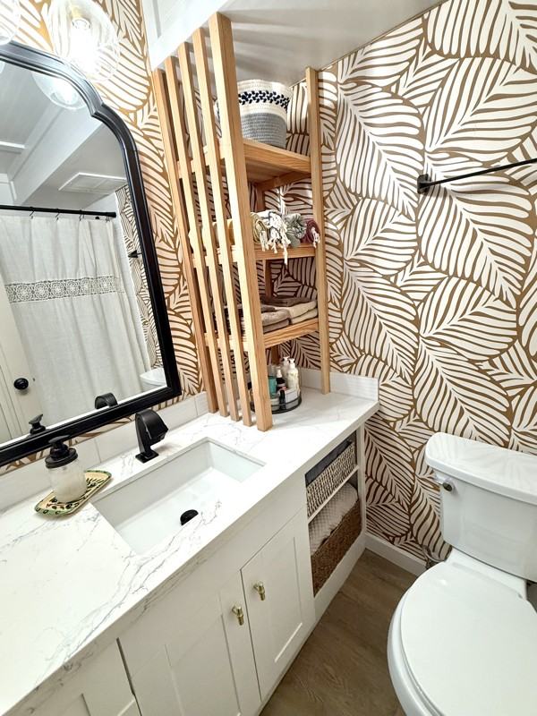2421 Ala Wai Blvd #904 - Photo 6 of 15