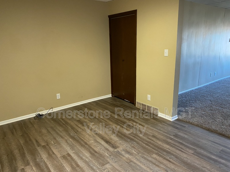 217 Central Ave S #3 - Photo 2 of 13
