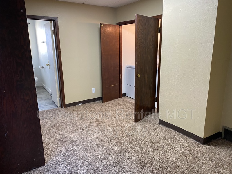 217 Central Ave S #3 - Photo 3 of 13