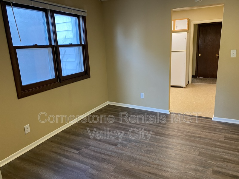 217 Central Ave S #3 - Photo 4 of 13