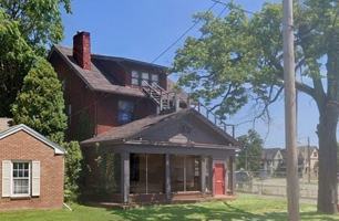 featured image of 145 E Wallace Ave #1