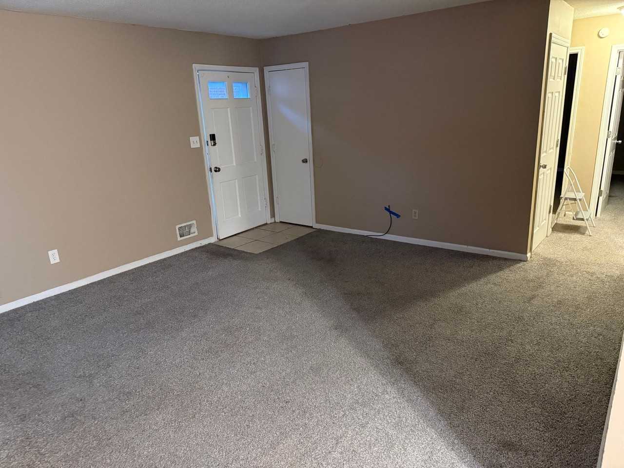 11610 Ivanhoe Ct #11610 - Photo 2 of 13