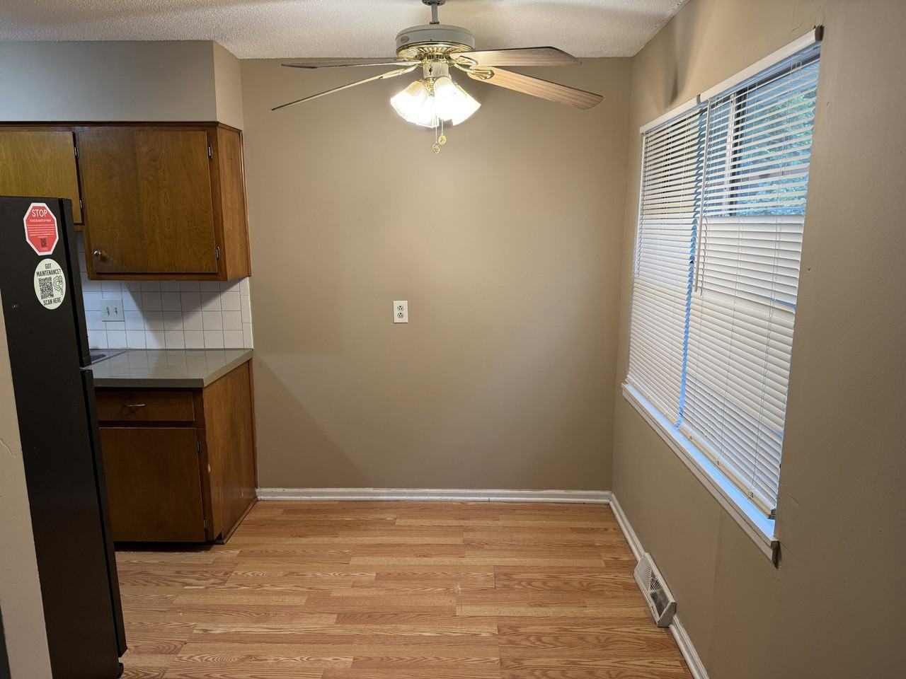 11610 Ivanhoe Ct #11610 - Photo 3 of 13