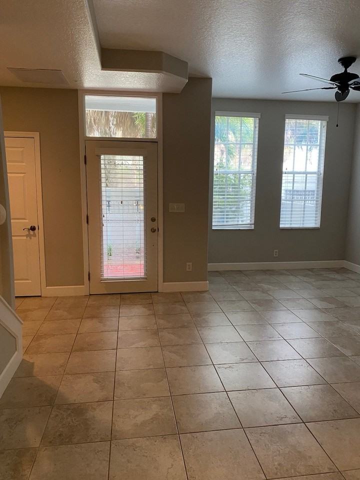 660 Delmar Ter S - Photo 6 of 45