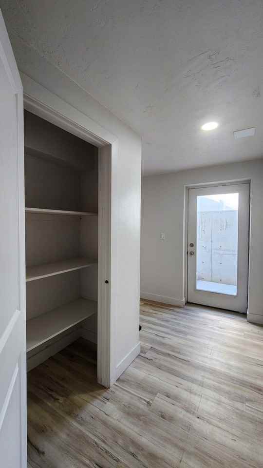 2162 N Cloverleaf Way - Photo 3 of 18