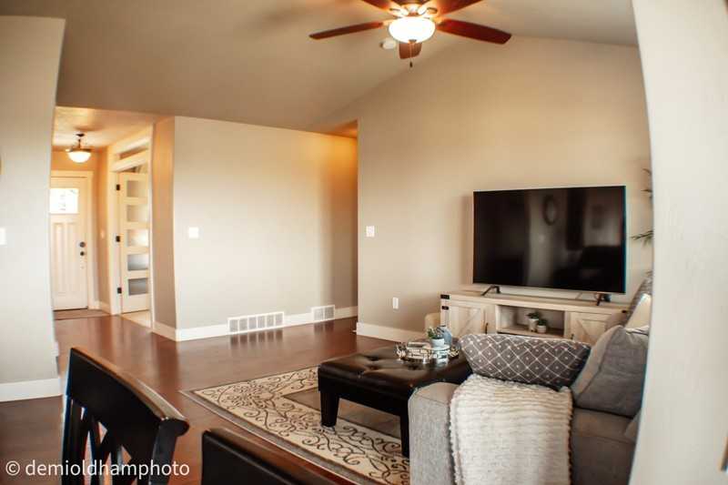 511 Se - Photo 5 of 24