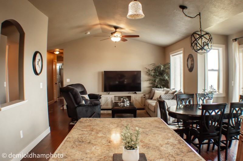 511 Se - Photo 6 of 24