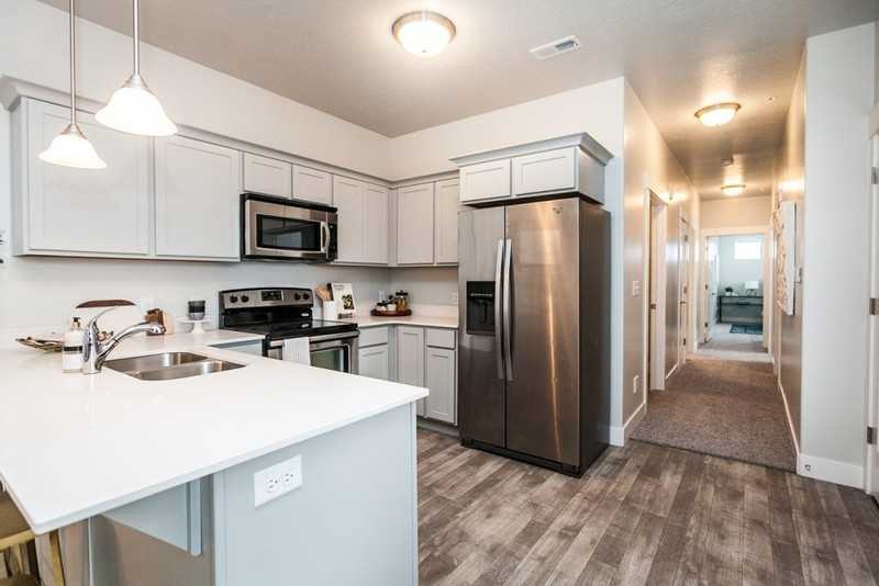 4064 Wn #303 - Photo 3 of 19