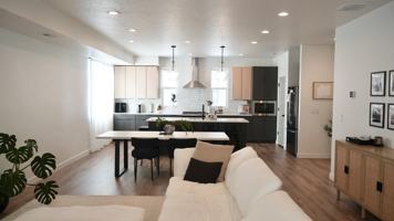 featured image of 527 Wn #135