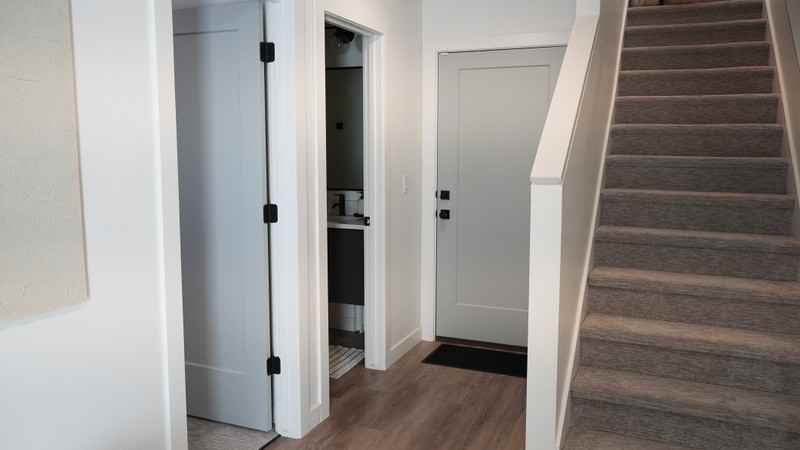 527 Wn #135 - Photo 6 of 34
