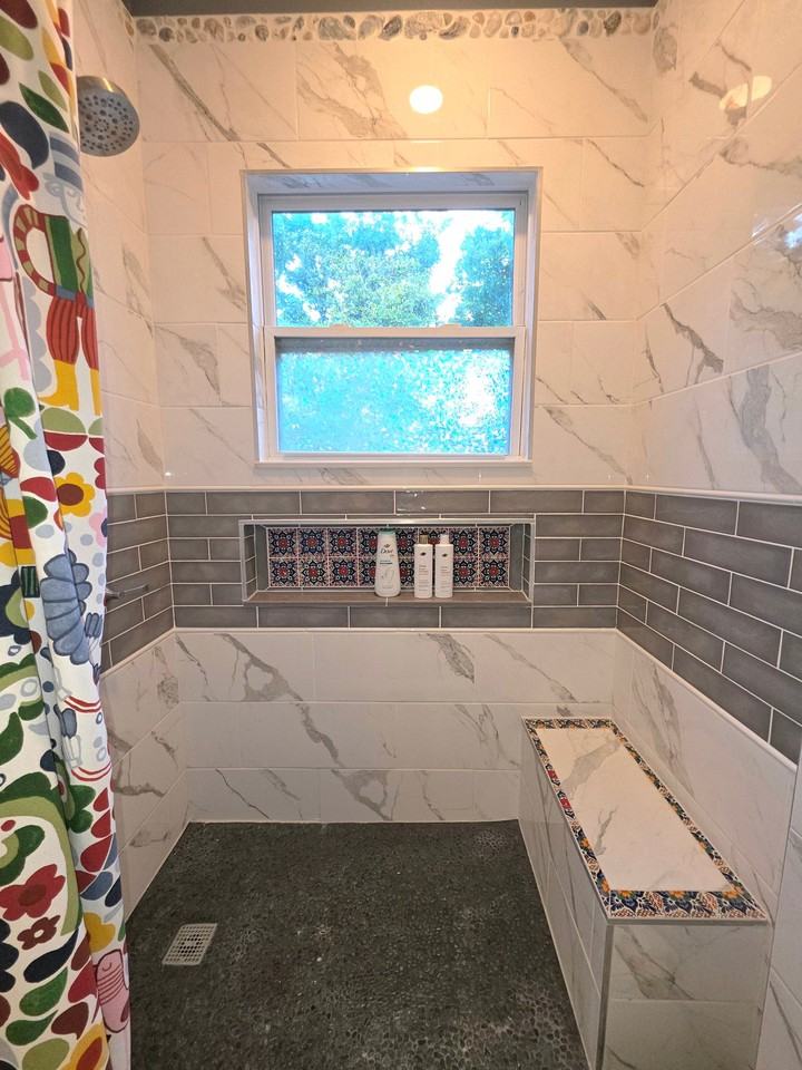 107 E Duke St - Photo 6 of 11