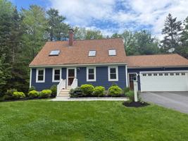 featured image of 21 Fairway Dr