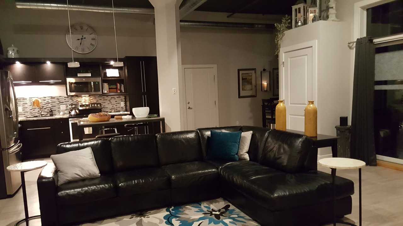 407 W Washington St #206 - Photo 4 of 20