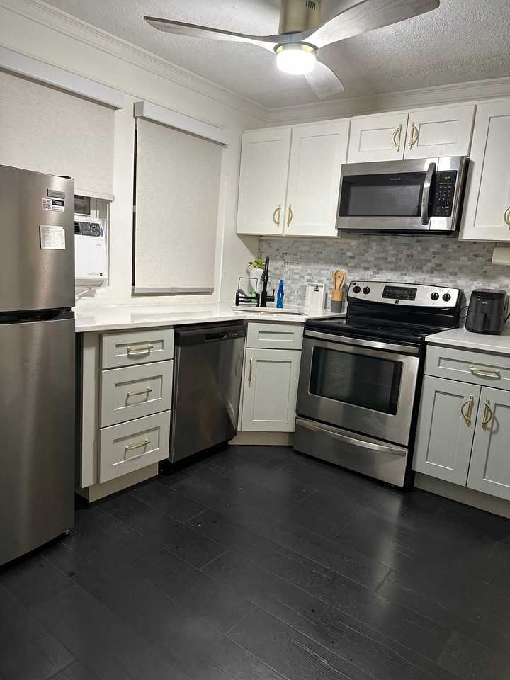 25 Kiley St #2 - Photo 7 of 20