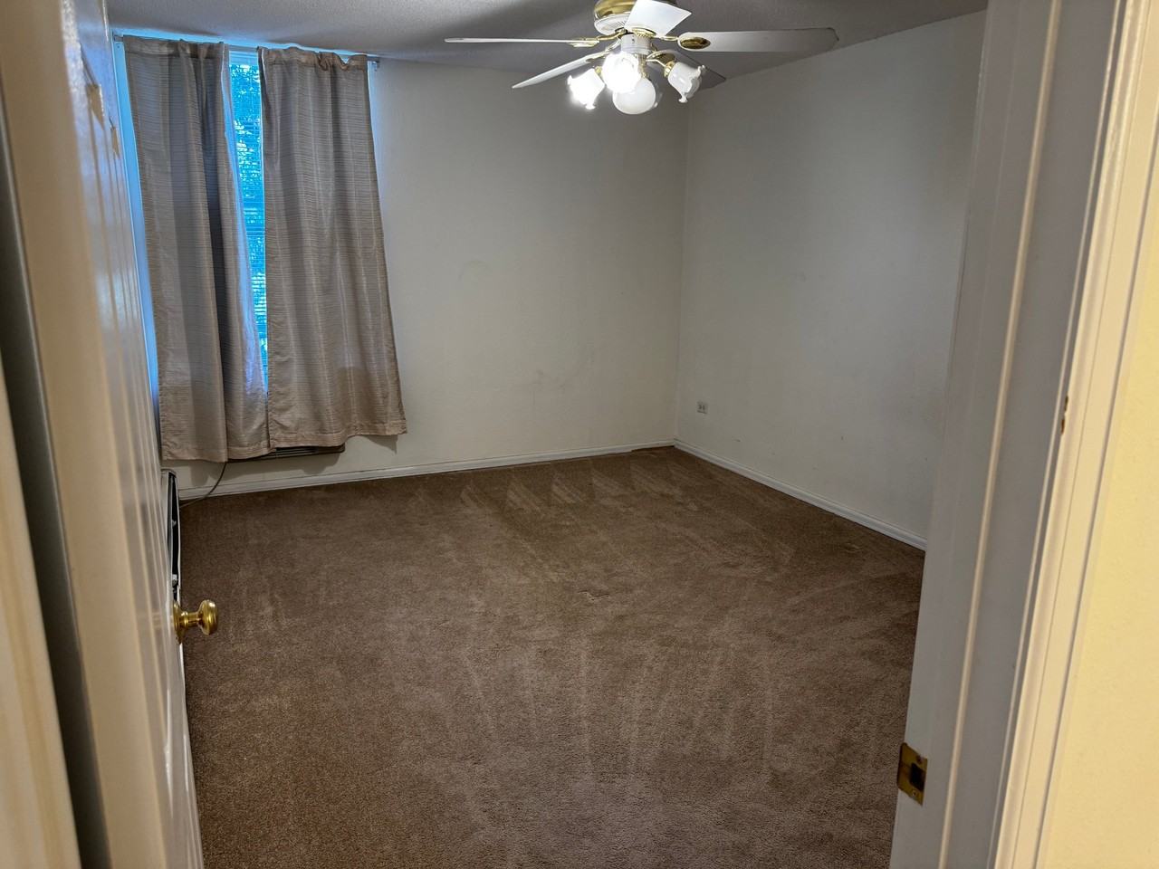 2231 S Vaughn Way #302B - Photo 5 of 12