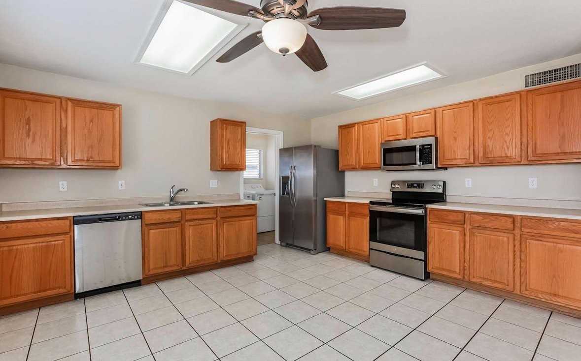 8214 E Posada Ave - Photo 3 of 13