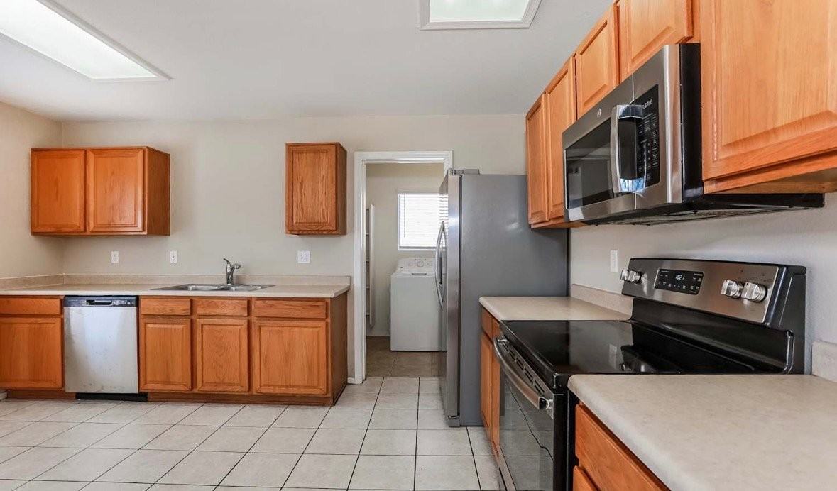 8214 E Posada Ave - Photo 4 of 13