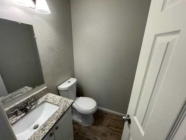 12279 Glencoe St - Photo 7 of 10