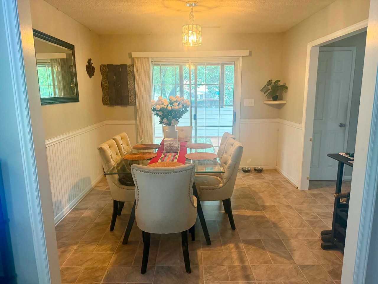 1112 Cotten Farm Dr - Photo 3 of 13