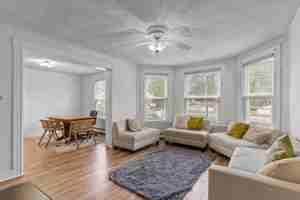 featured image of 156 High St #1