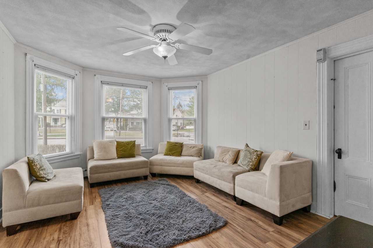 156 High St #1 - Photo 2 of 17