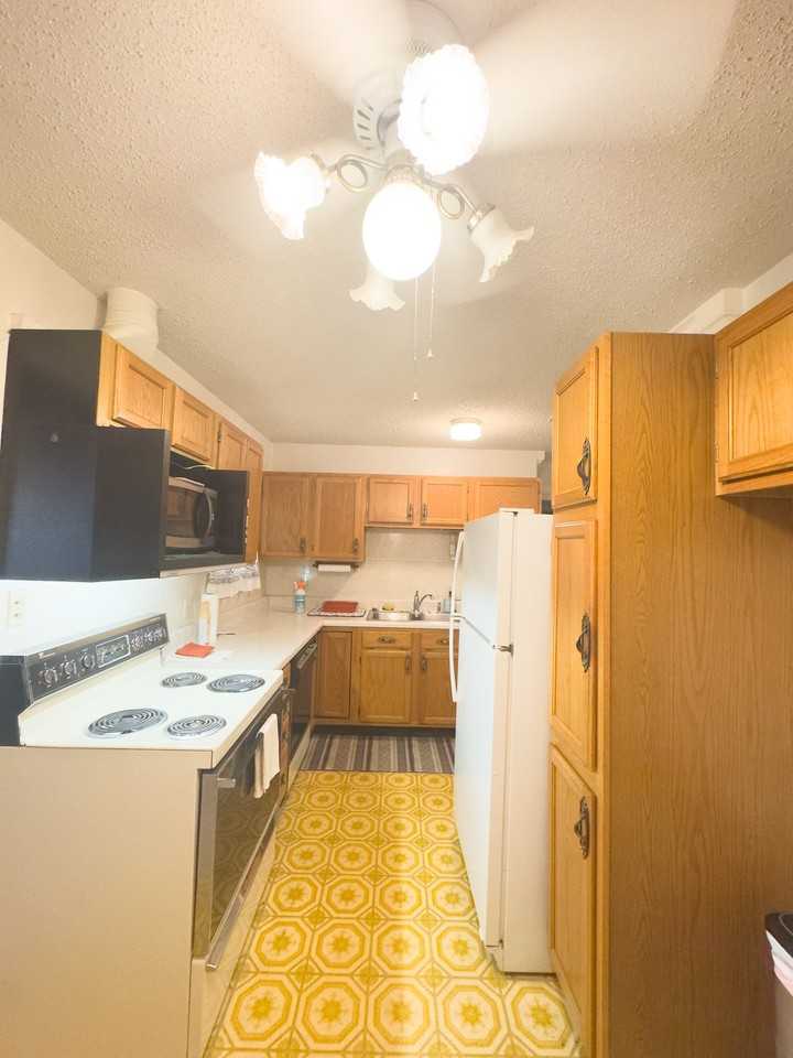 705 Greenway Dr - Photo 6 of 25