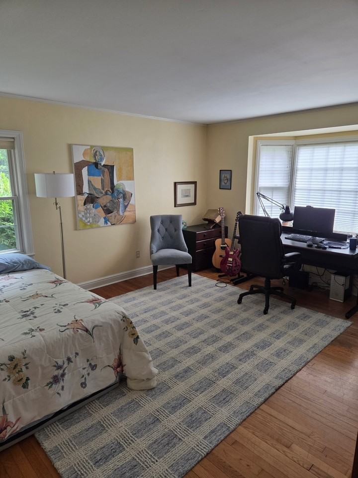 164 Wilbur Blvd - Photo 2 of 7