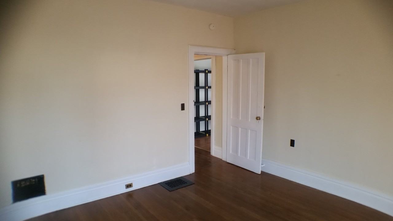 43 W Main St #C - Photo 4 of 16