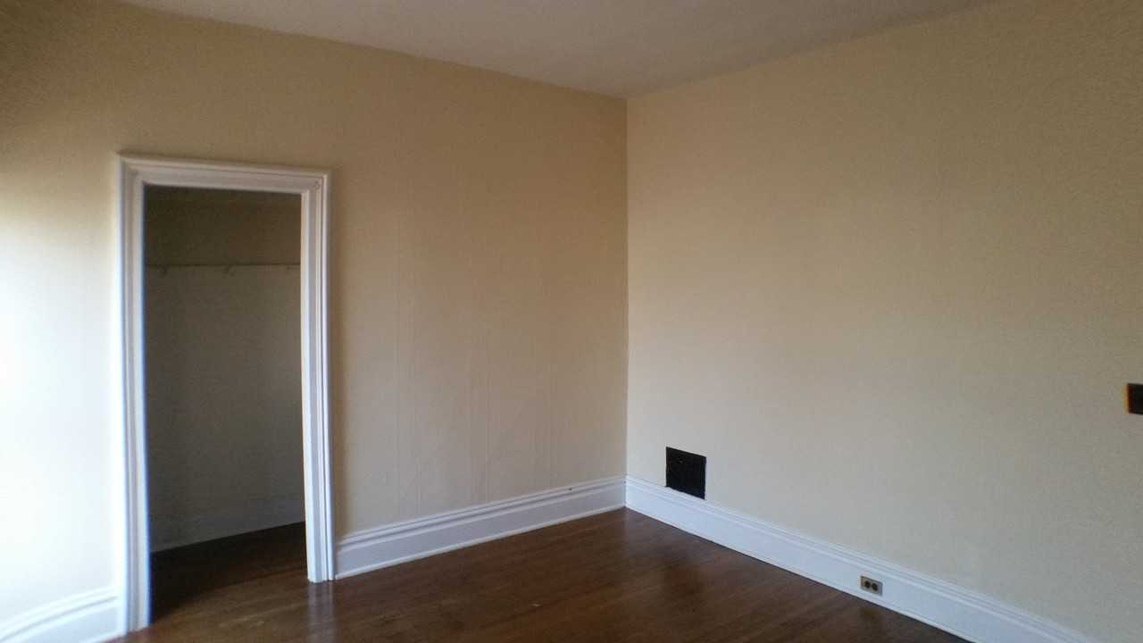 43 W Main St #C - Photo 6 of 16