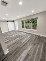 featured image of 1619 Ne 25th St #1621