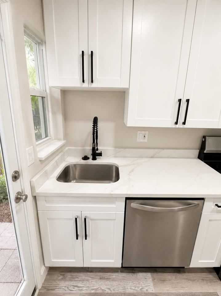1619 Ne 25th St #1621 - Photo 7 of 20