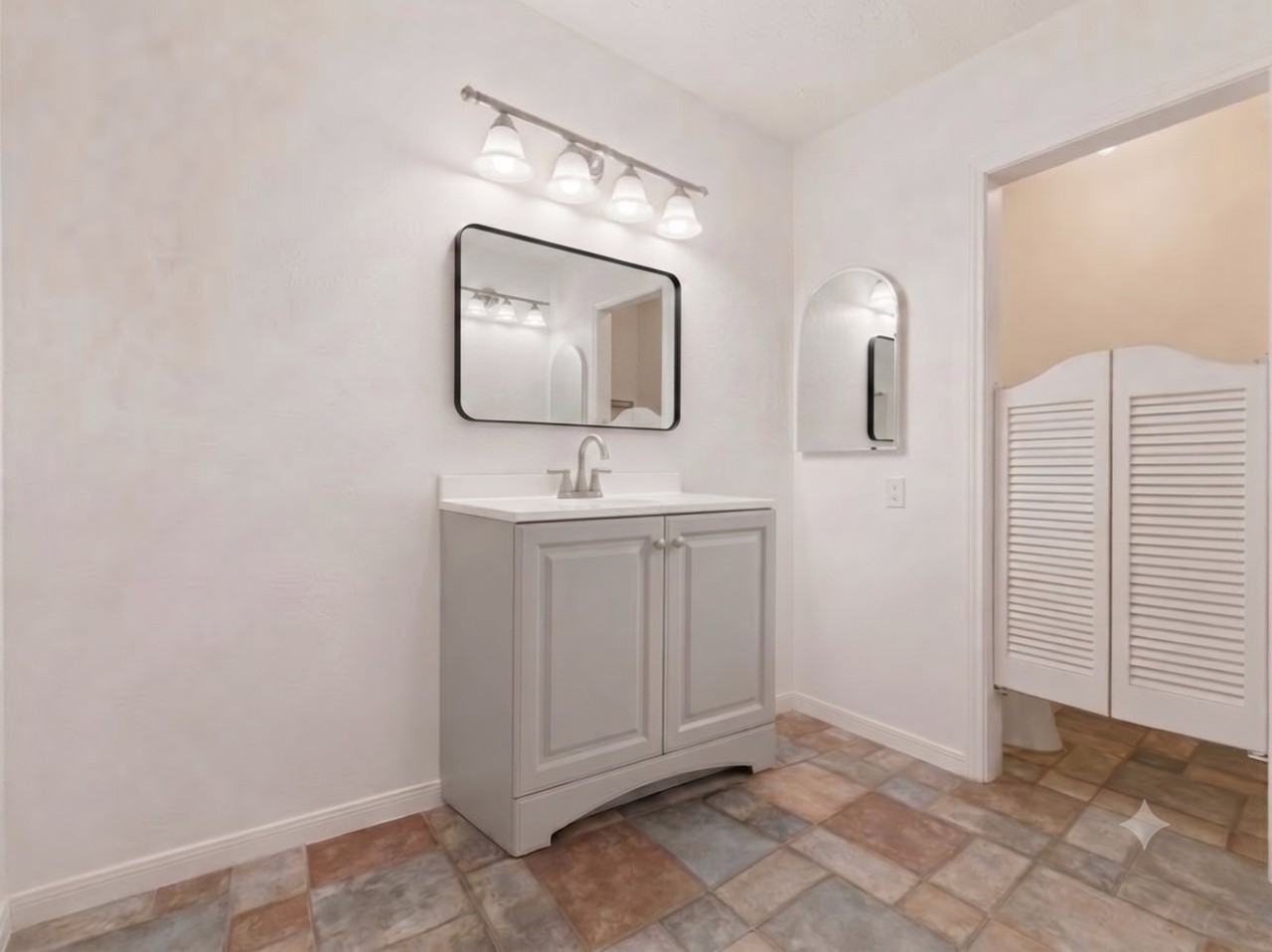 18066 Forest Cedars Dr - Photo 5 of 13