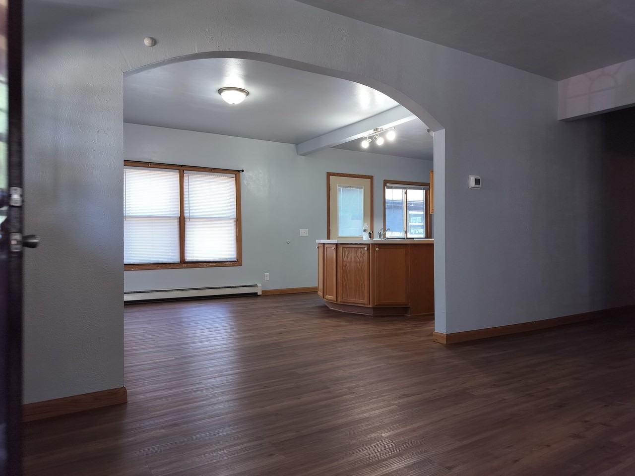 1426 Crooks St - Photo 4 of 19