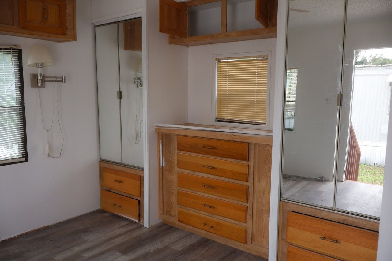 5900 New Tampa Hwy #122 - Photo 7 of 9