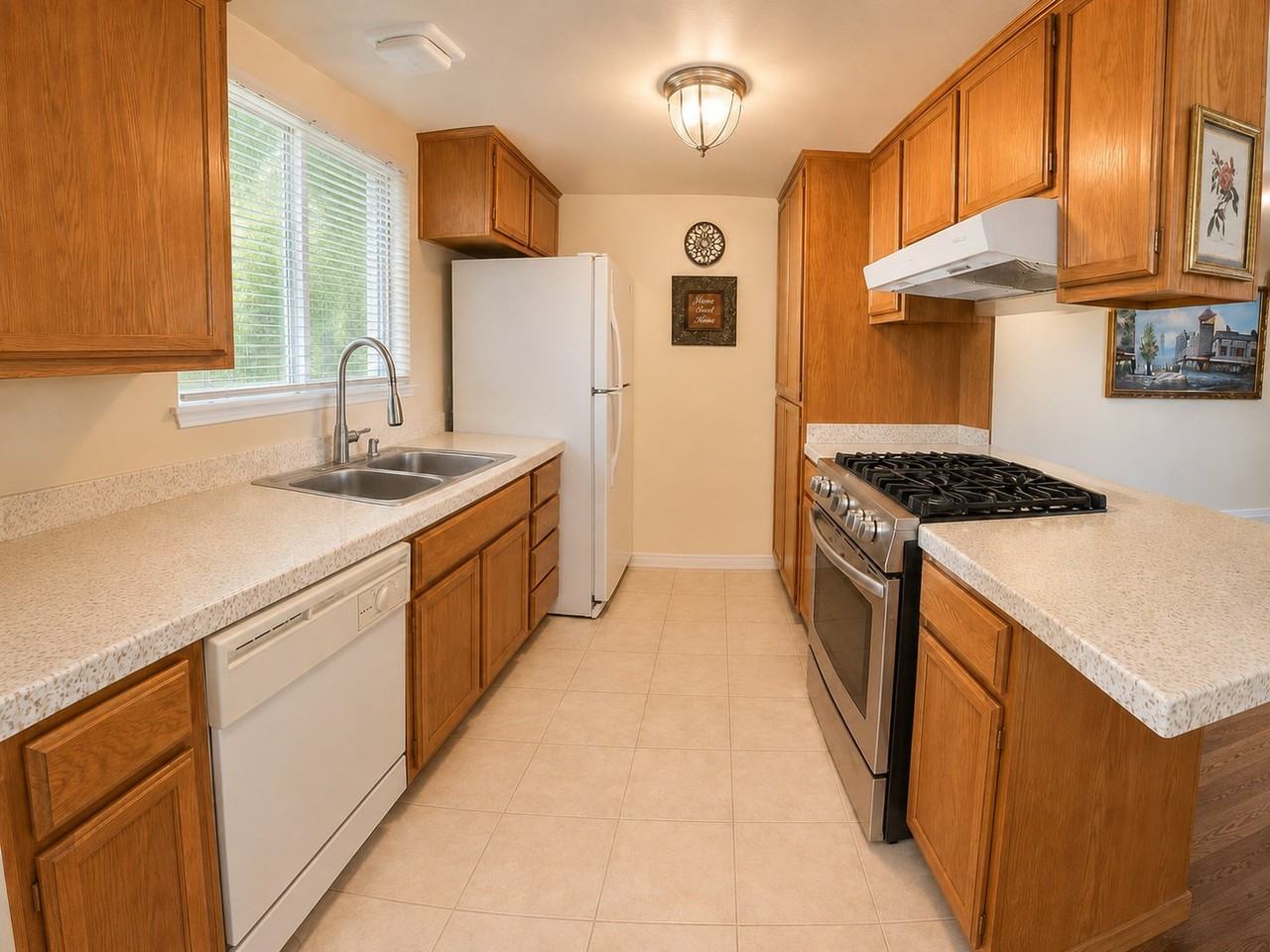 5956 Vía Casitas, Carmichael, Ca - Photo 2 of 9