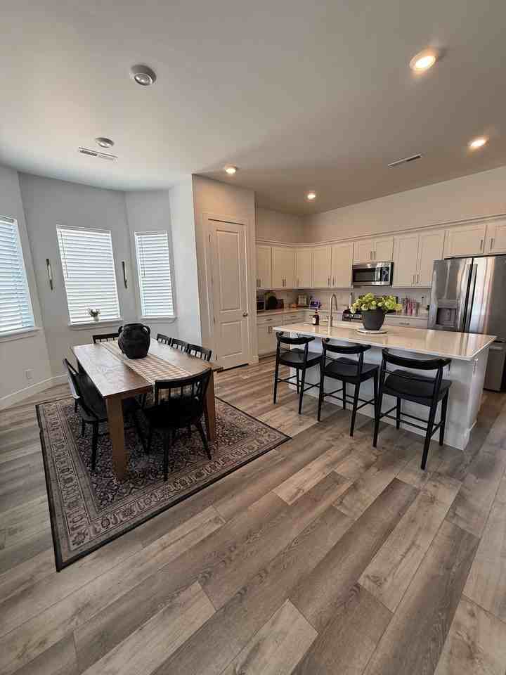 675 W Canyon Pine Dr - Photo 4 of 21