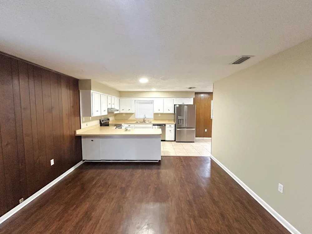 3120 S Florida Ave #101 - Photo 6 of 14
