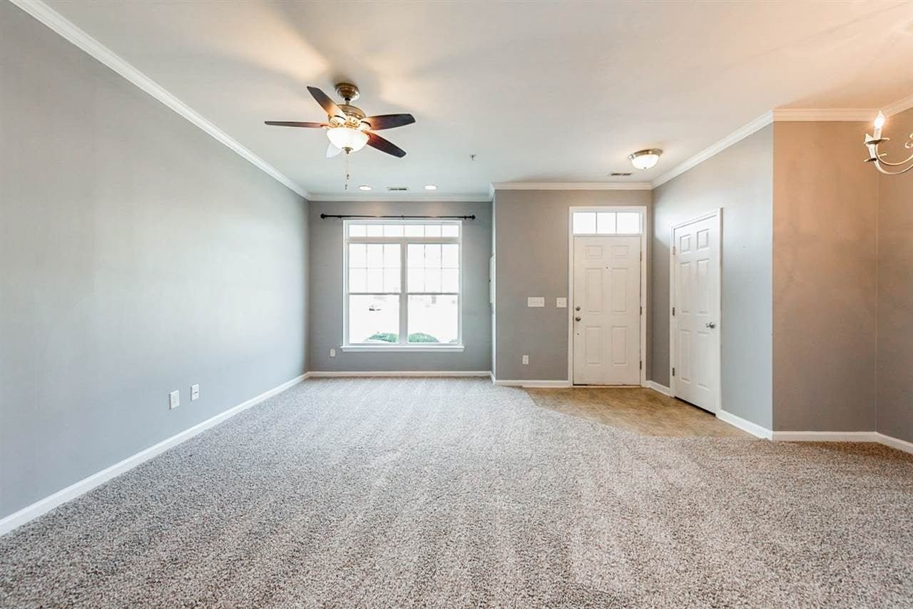 2224 Valley Edge Dr #106 - Photo 4 of 6