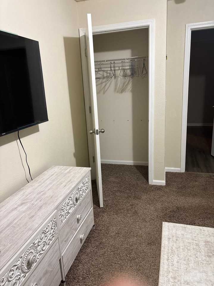 3510 Martin Lakes Dr - Photo 4 of 7