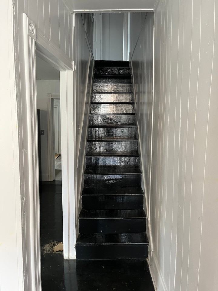 125 N 1st St - Photo 2 of 7