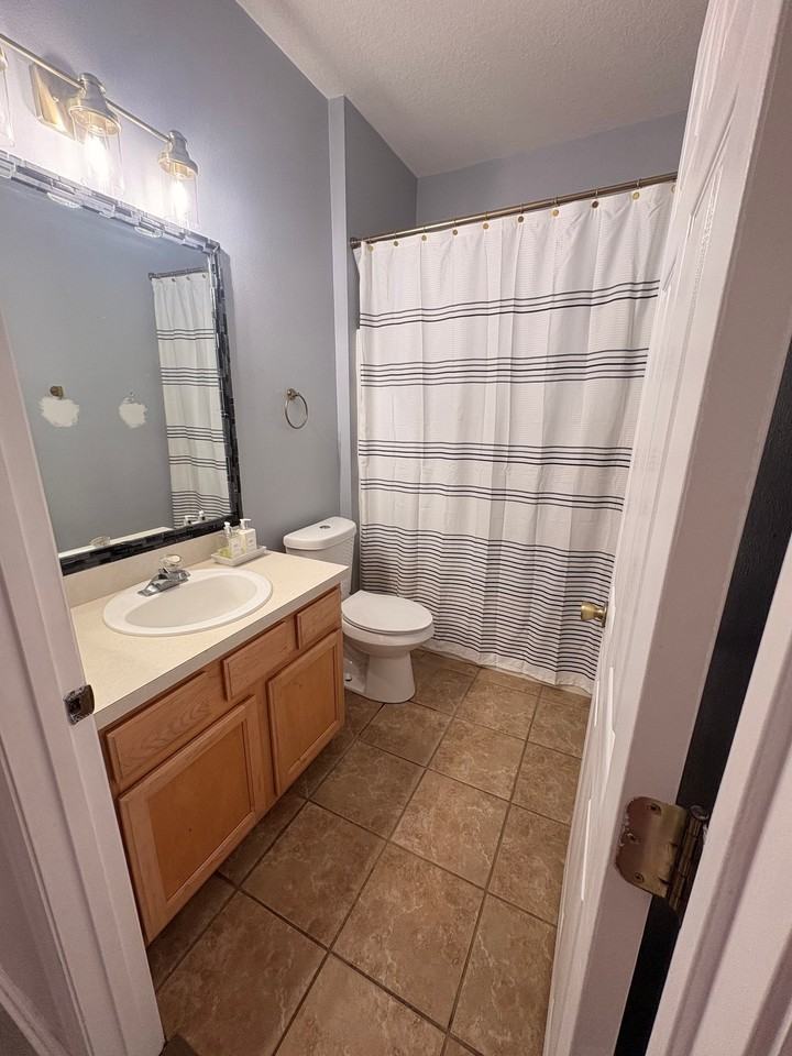 1118 Dekleva Dr - Photo 2 of 12