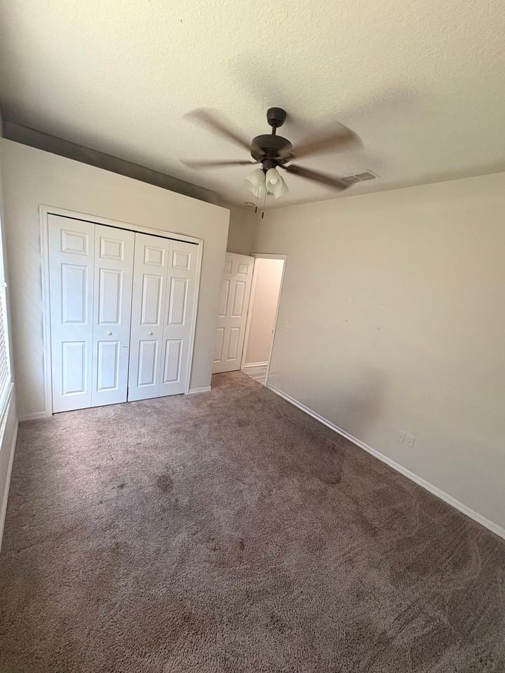 1118 Dekleva Dr - Photo 4 of 12