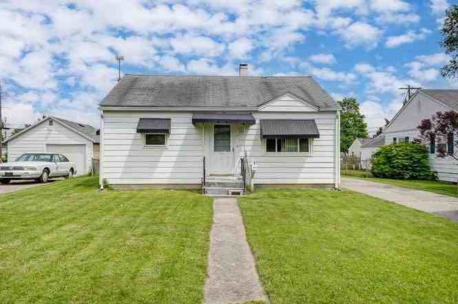 644 Eastmoor Dr - Photo 2 of 10