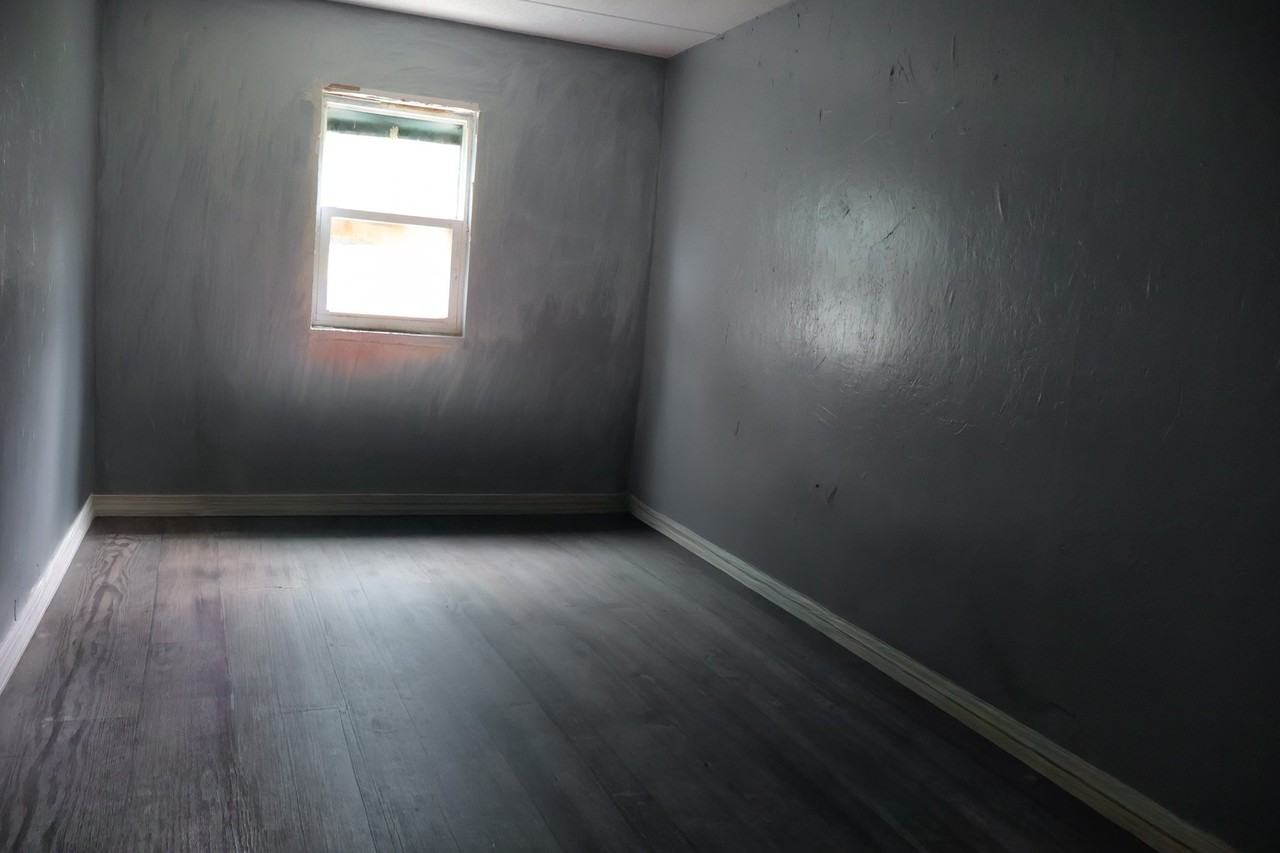 5900 New Tampa Hwy #222 - Photo 5 of 6
