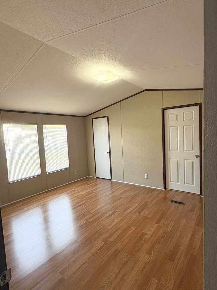123 Arista Dr Apt C - Photo 5 of 11