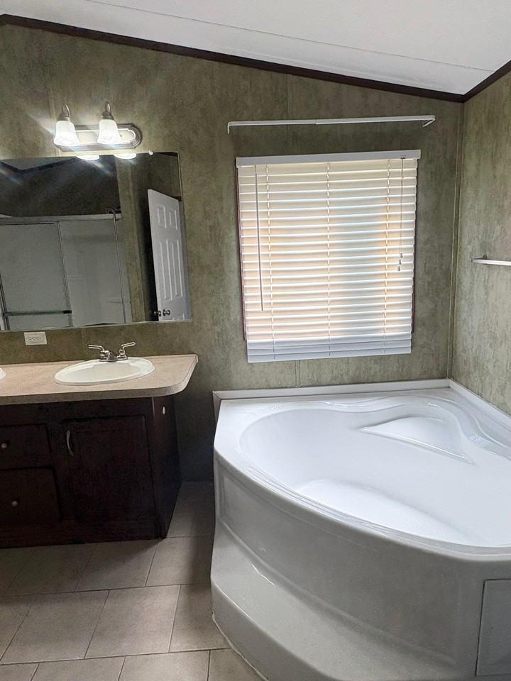 123 Arista Dr Apt C - Photo 7 of 11