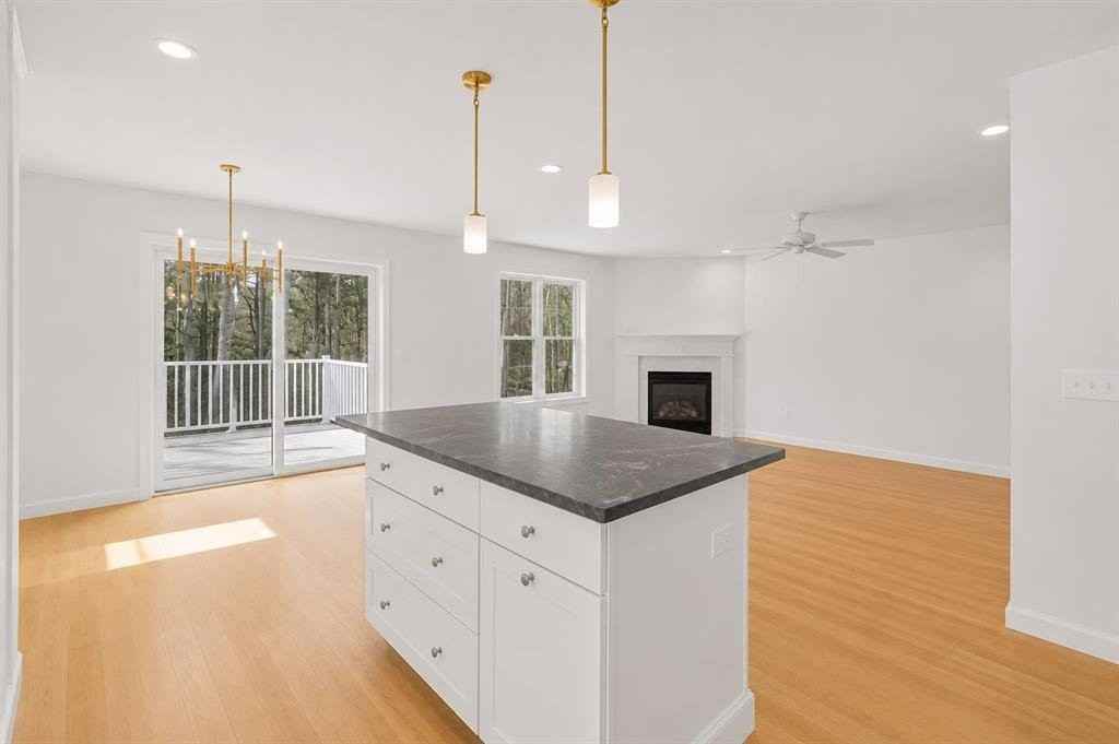 51 Blacksmith Dr - Photo 7 of 20