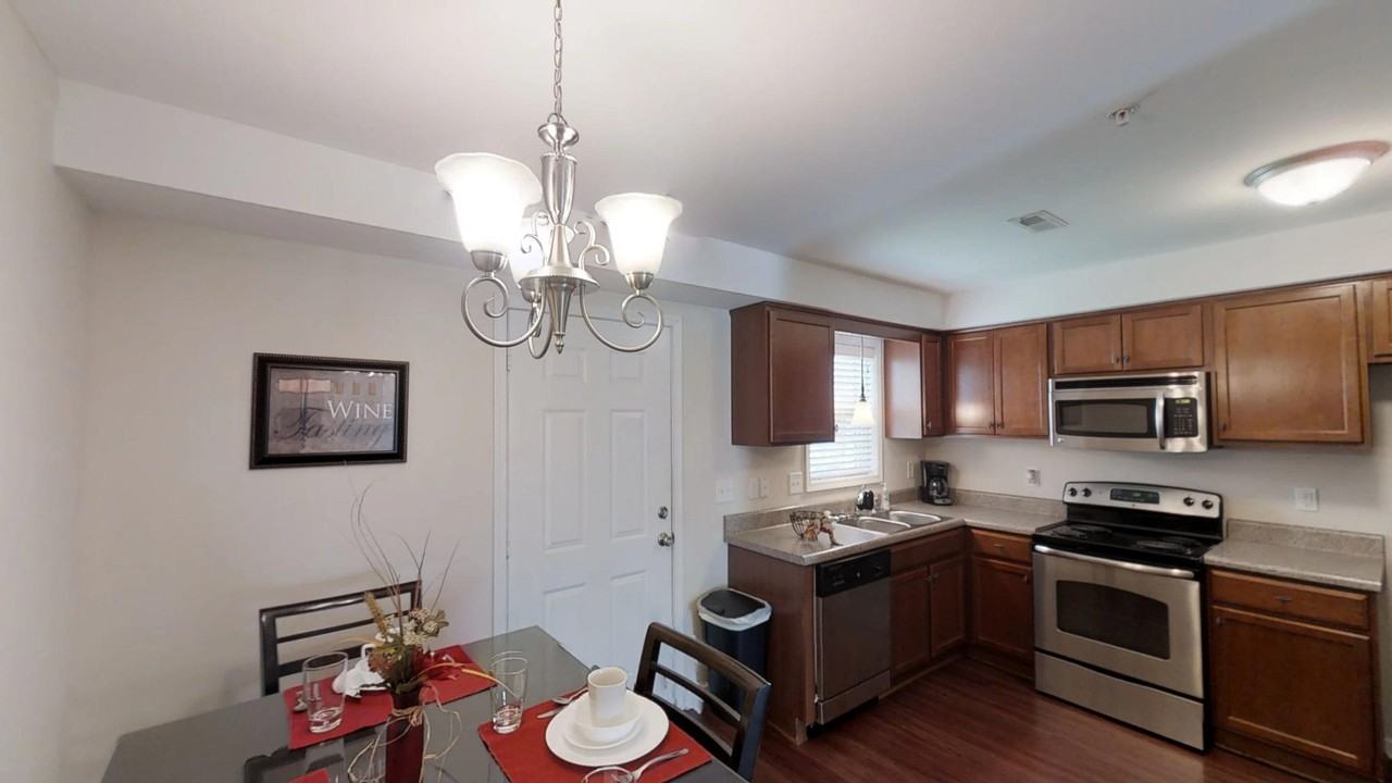 307 Family Lodge Dr #8 - Photo 5 of 17