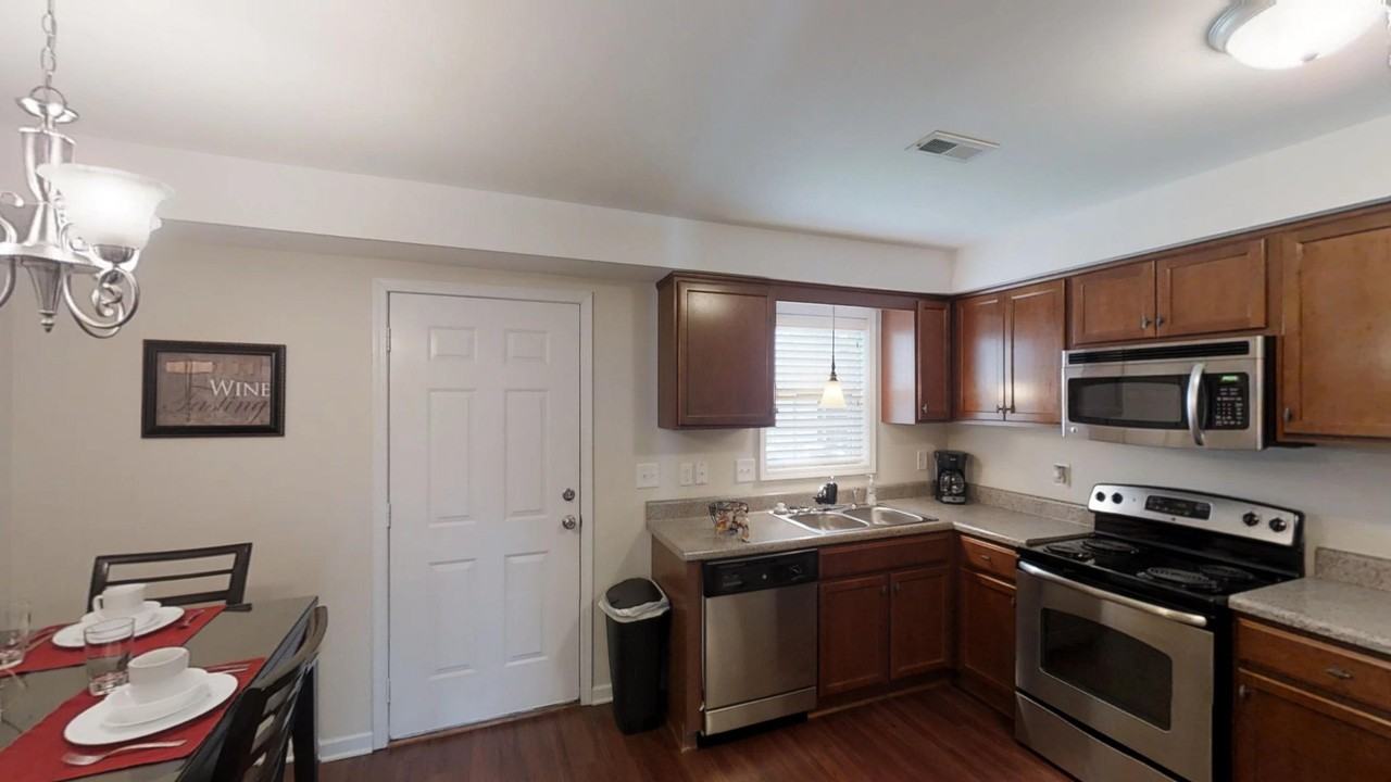 307 Family Lodge Dr #8 - Photo 7 of 17