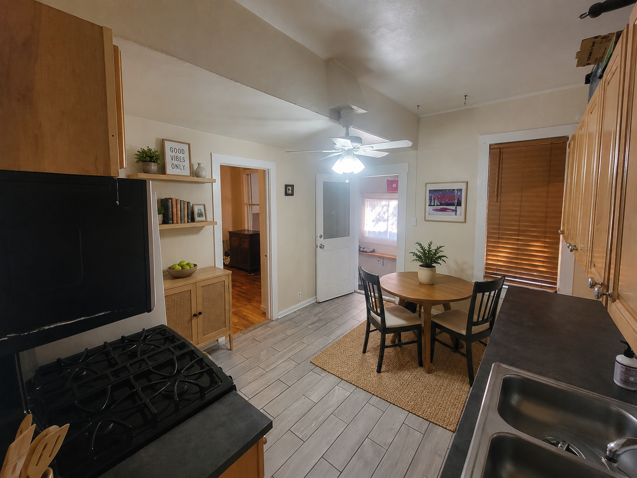 327-329 3rd Ave - Photo 2 of 45